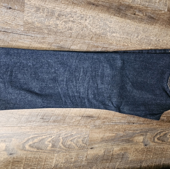 Old Navy Straight Leg Jeans - Picture 4 of 4